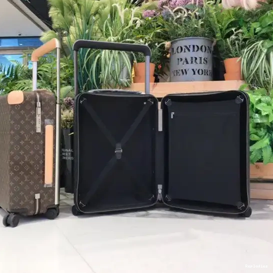 Fake Louis Bags 55 Vuitton Louis HORIZON 0608